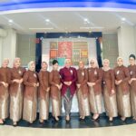 Peringati Hari Kartini, Pekerja BRI Branch Office Kalimalang Tampil Anggun dengan Busana Nasional