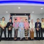 Peringati Hari Kartini, Frontliner BRI Branch Office Rawamangun Tampil Anggun Berkebaya