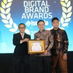 BRI Life Borong Tiga Penghargaan Sebagai Apresiasi Pencapaian Soliditas Finansial dan Inovasi Digital
