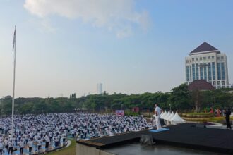 Didukung Embassy of India, Unesa Pecahkan Rekor MURI dengan Peserta Disabilitas Terbanyak dalam Yoga Bersama