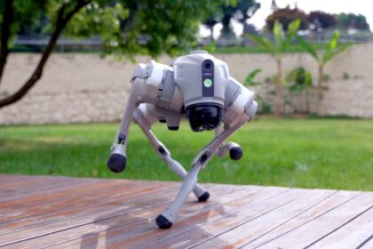 Robot Unitree Go2 untuk Edutainment dan Interaksi Publik