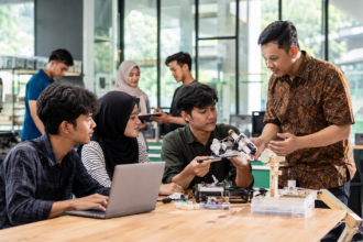 Modal, Mentoring, dan Jaringan: Tiga Pilar Dukungan Inkubator untuk Usaha Pemula